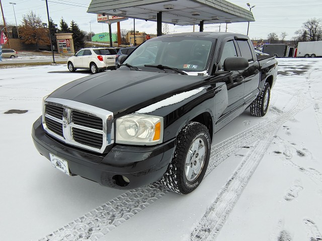 2005 Dodge Dakota Laramie's photo
