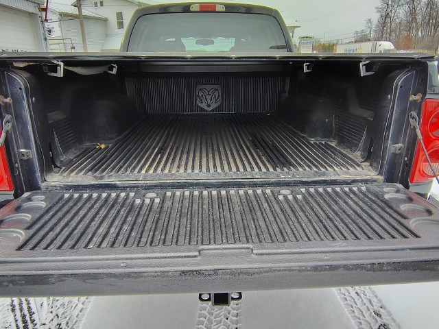 2005 Dodge Dakota Laramie Quad Cab 4WD for sale at Mull's Auto Sales