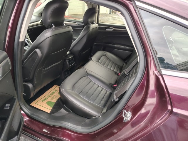 2013 Ford Fusion SE for sale at Mull's Auto Sales