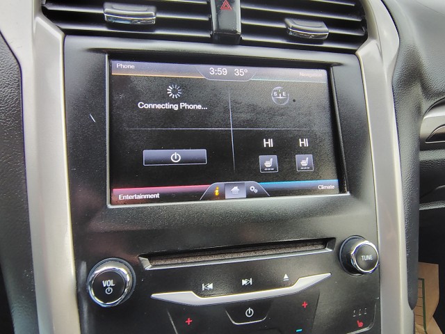 2013 Ford Fusion SE for sale at Mull's Auto Sales