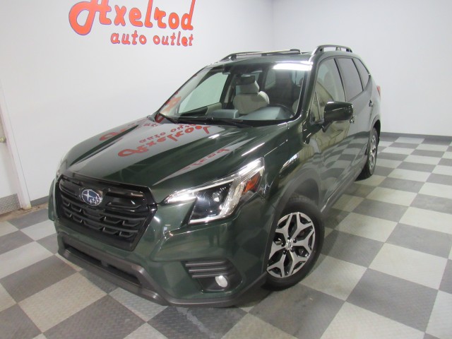 2023 Subaru Forester Premium