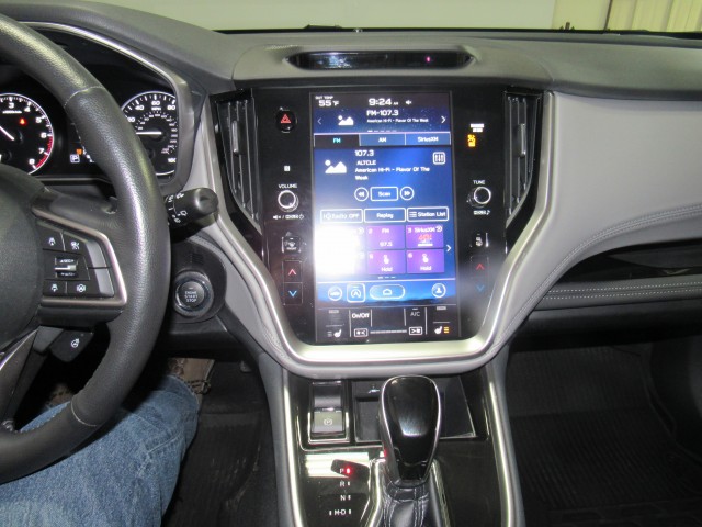 2021 Subaru Outback Limited - Photo 20