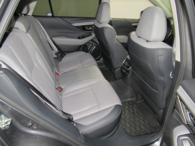 2021 Subaru Outback Limited - Photo 26