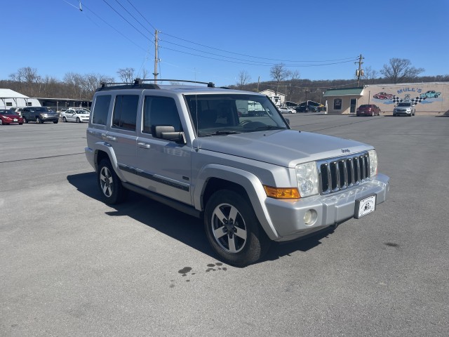 2008 Jeep Commander Sport 4WD for sale at Mull's Auto Sales