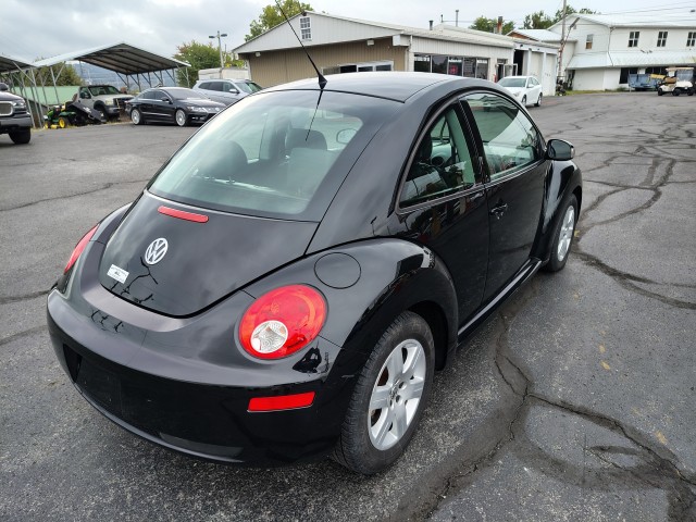 2007 Volkswagen New Beetle  for sale at Mull's Auto Sales