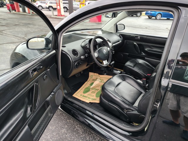 2007 Volkswagen New Beetle  for sale at Mull's Auto Sales