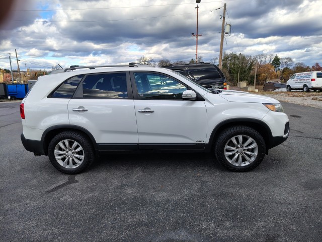 2011 Kia Sorento LX 4WD for sale at Mull's Auto Sales
